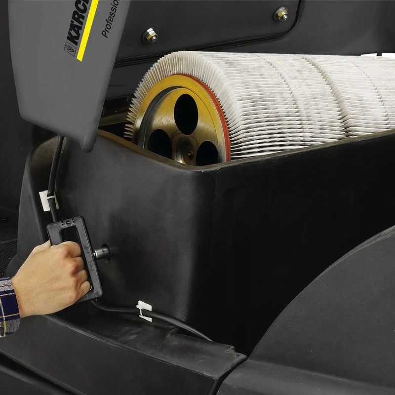 Balayeuse aspirante KM 100/100 R Bp Pack KARCHER - 1.280-112.0 - Image 2
