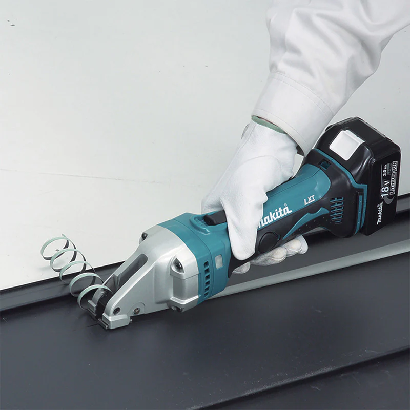 Cisaille métal 2x5Ah 18V LXT ® MAKITA DJS161RTJ en MAKPAC - Image 4