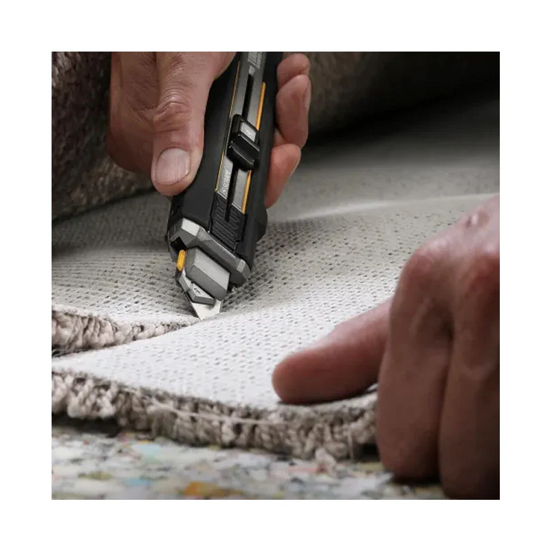 Cutter grattoir 2 en 1 +5 lames - TOUGHBUILT - TB-H4S5-01-BEA - Image 2