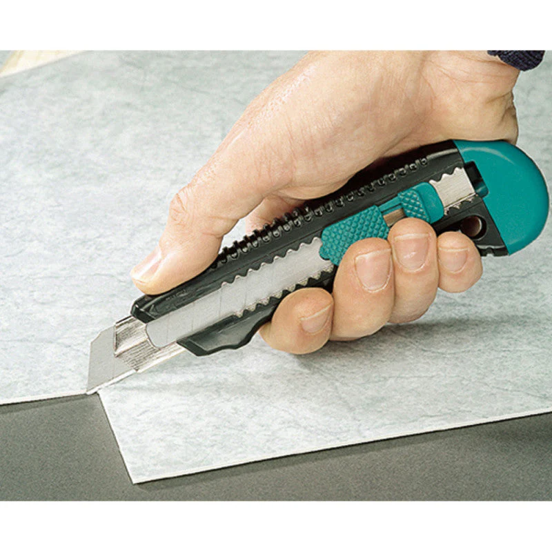 Cutter WOLFCRAFT 4146000 lame sécable 18 mm - Image 3