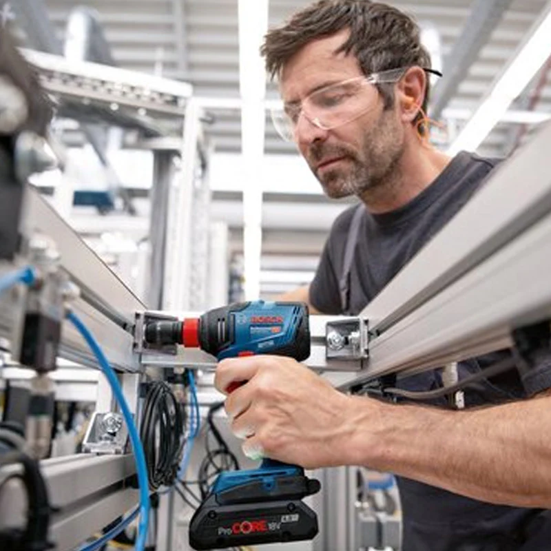 Pack 4 outils 18V BOSCH : GSR 18V-110C + GDX 18V-210C + GWS 18V-10 + GBH 18V-24C + 1 batterie 4,0 Ah (ProCORE) + 2 batteries 5,5 Ah (ProCORE) + GAL 1880CV (L) - Image 11