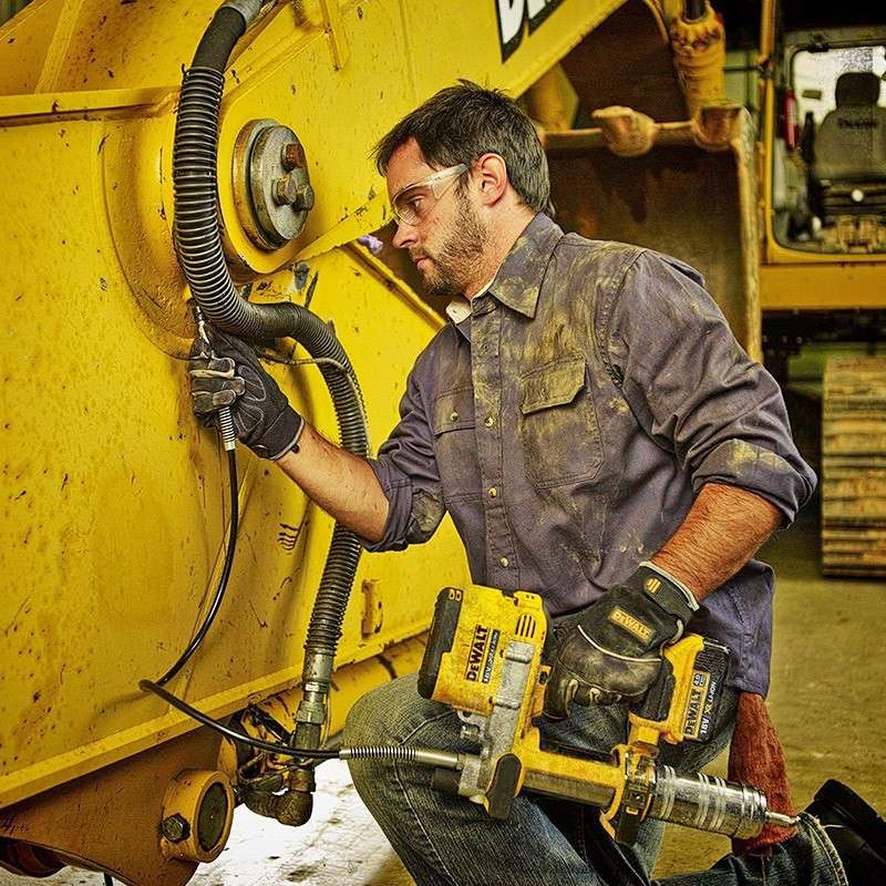 Pompe à graisse 18V DEWALT DCGG571M1-QW avec une batterie 4,0 Ah - Image 5