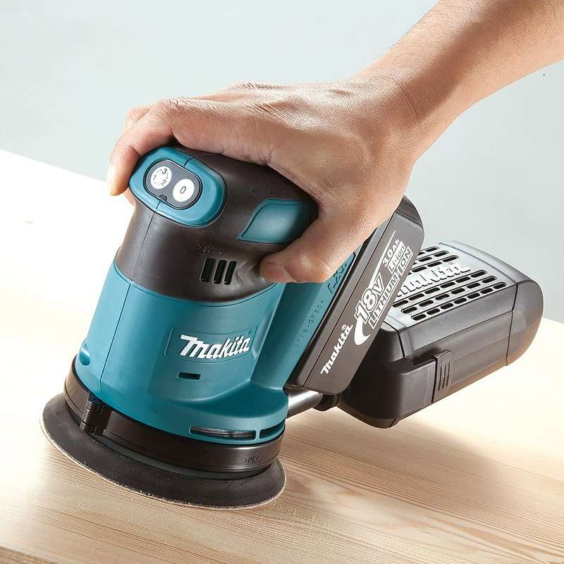 Ponceuse Excentrique MAKITA DBO180ZJ - LXT 18V - 125mm (vendu sans batterie) - Image 4