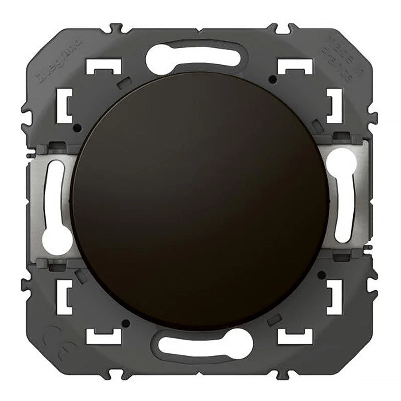Poussoir simple LEGRAND dooxie 6A 250V finition noir - Image 2
