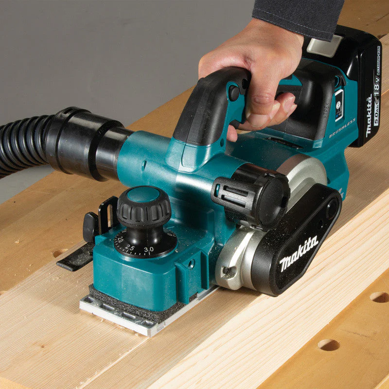 Rabot MAKITA DKP181RTJ 18 V Li-Ion 5 Ah 82 mm - Image 4