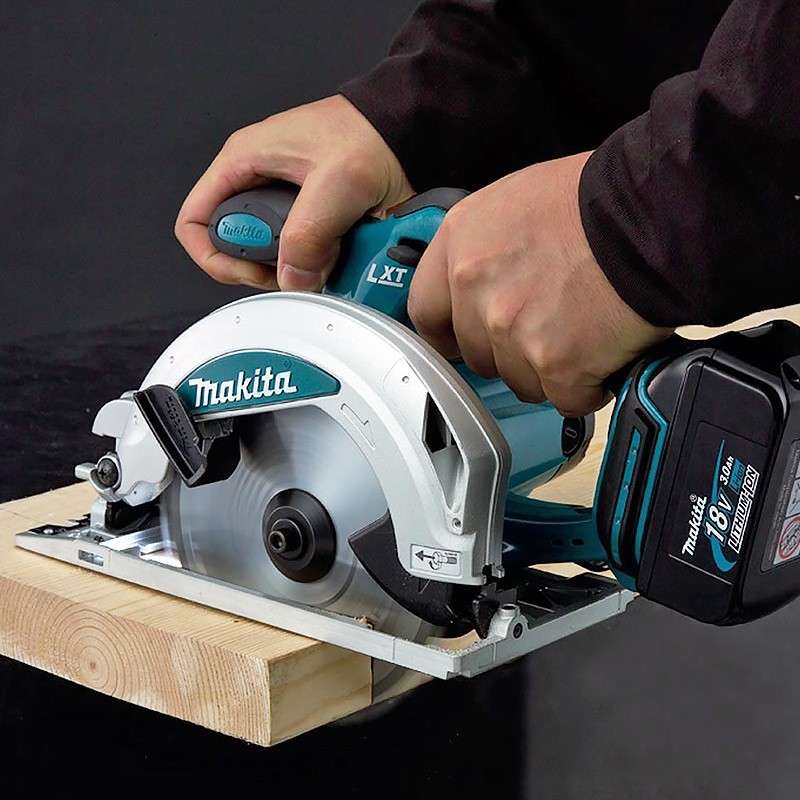 Scie Circulaire MAKITA DHS680ZJ 18 V Li-ion Ø 165 mm (vendu sans batterie) - Image 4