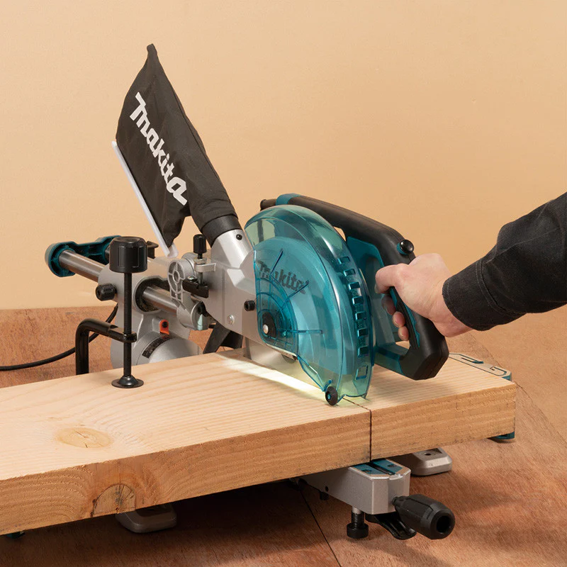 Scie radiale 1200W Ø 216 mm MAKITA LS0816F - Image 8