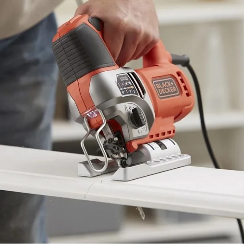 SCIE SAUTEUSE PENDULAIRE Black & Decker BES610 650W - Image 2