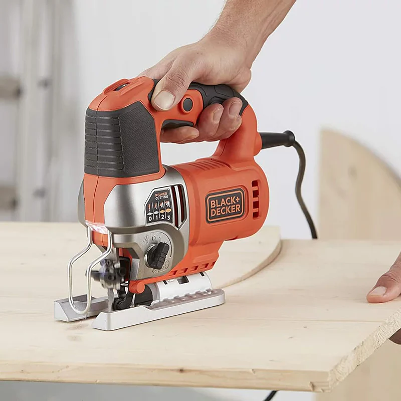 SCIE SAUTEUSE PENDULAIRE Black & Decker BES610 650W - Image 3