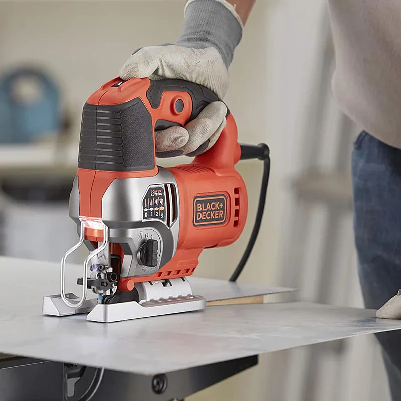 SCIE SAUTEUSE PENDULAIRE Black & Decker BES610 650W - Image 6