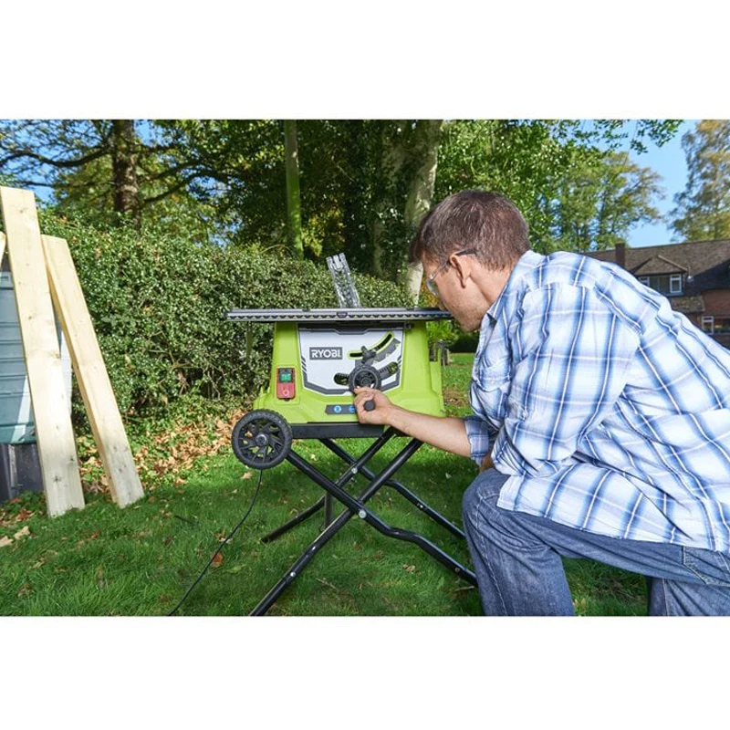 Scie sur table 1800 W avec roulettes RYOBI RTS1800EF-G - Image 5