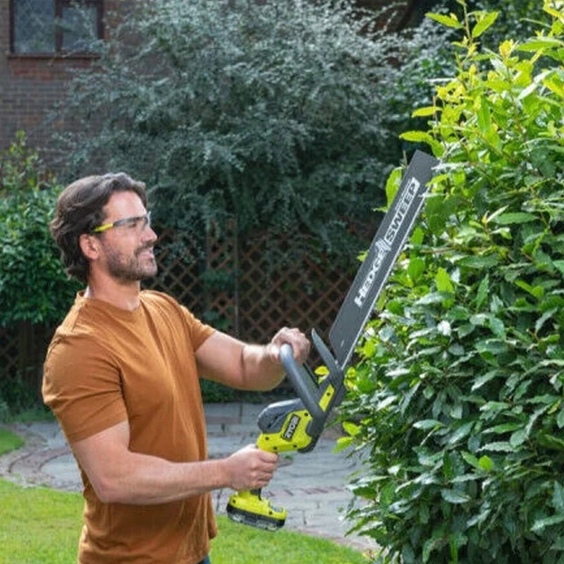 Taille-haies LINEA 18V - RYOBI RY18HT45A-0 - design en ligne - lames 45 cm - écartement 22 mm - HedgeSweep™ (vendu sans batterie) - Image 3