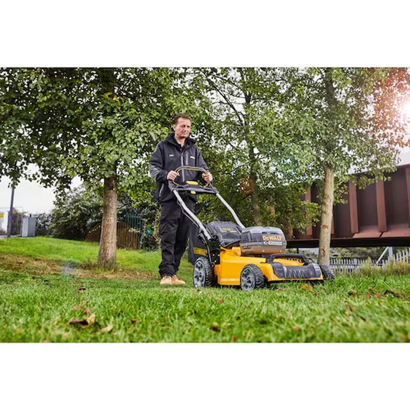 Tondeuse 48cm 18V DEWALT DCMW564P2-QW avec 2 batteries 5,0 Ah - Image 5