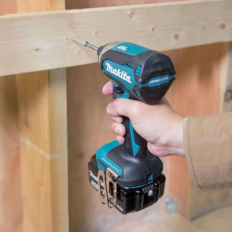 Visseuse à Chocs MAKITA DTD153Z 18V Li-ion 170Nm (vendu sans batterie) - Image 2